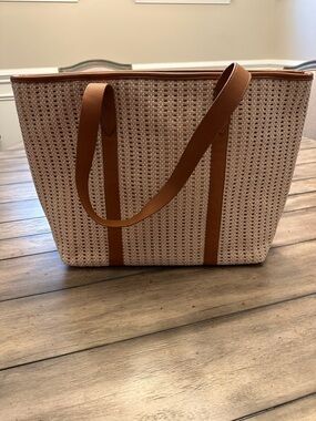 Thirty One laptop Brown leather tote. Cream front. New without tags